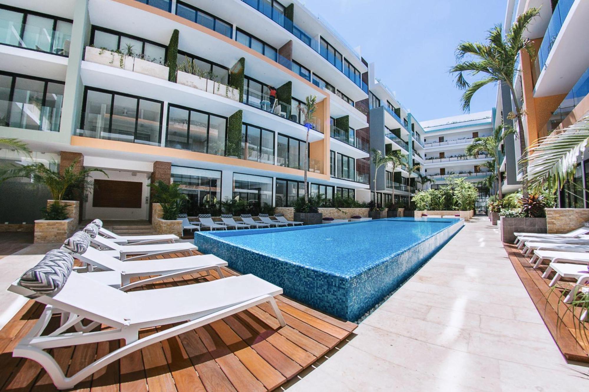 The City Condos By Menesse Playa del Carmen Eksteriør billede